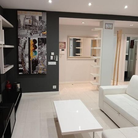 Apartamento Colon !!Parking Privado Gratuito !! Logroño Zewnętrze zdjęcie